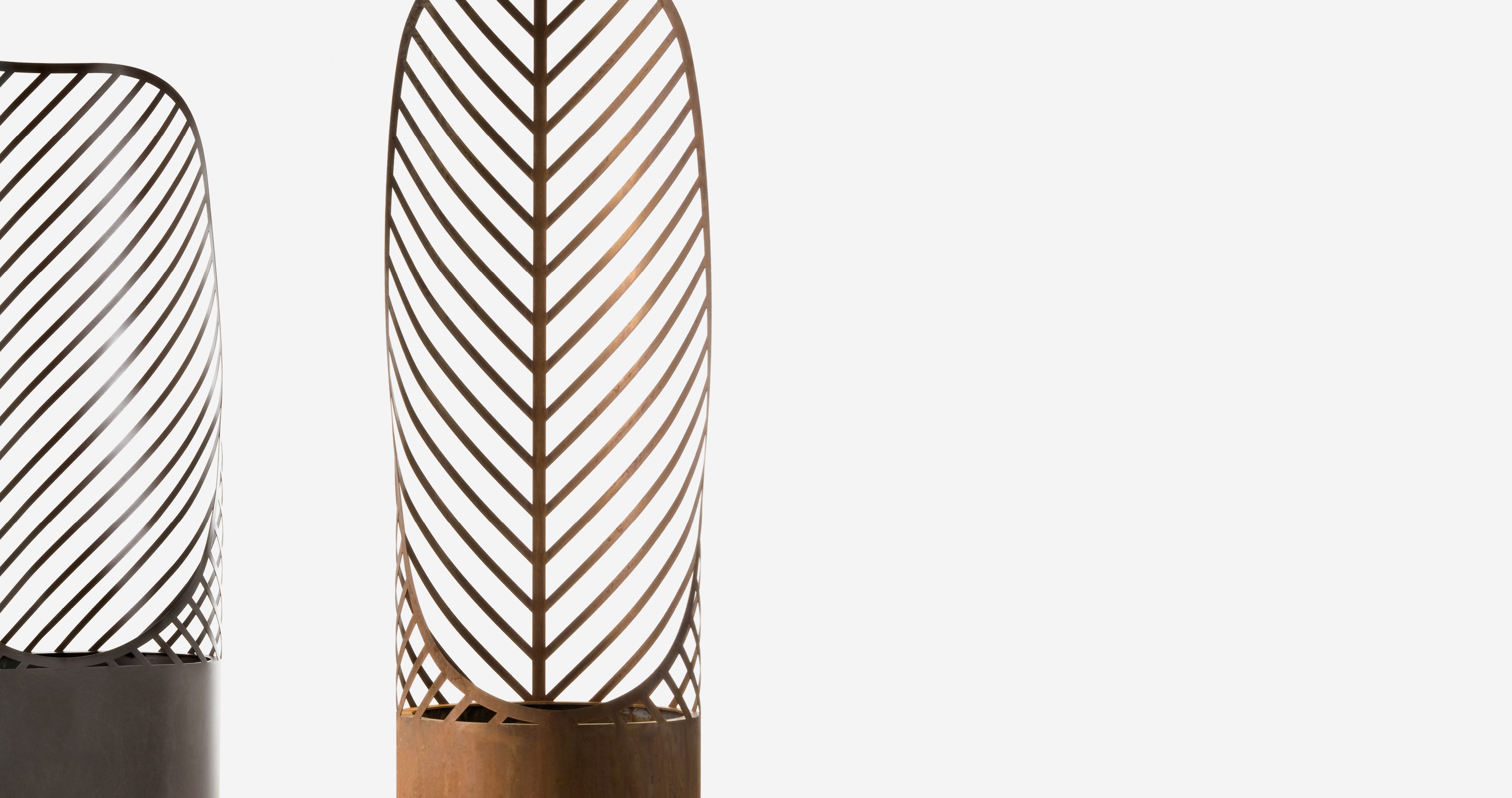 Pot de fleur design De Castelli - Cache-pots en métal COHIBA → Aménagement  - Agencement - Mahora Concept